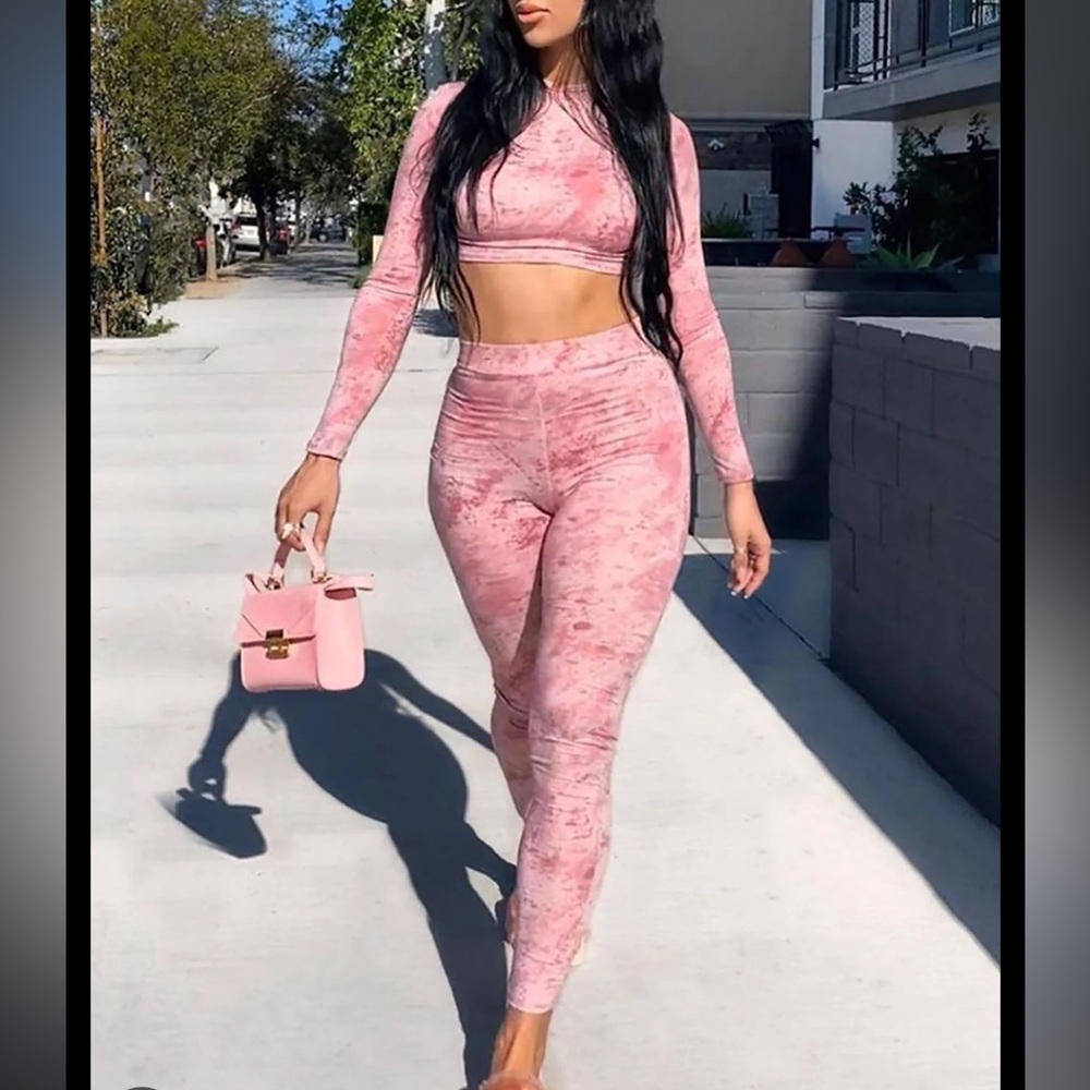 Chelsea 2 piece set Pink Tie-Dye High-Waisted Leggings